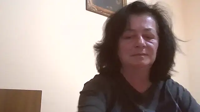 GypsiQueen2 online show from May 2026 06:13:01 PM