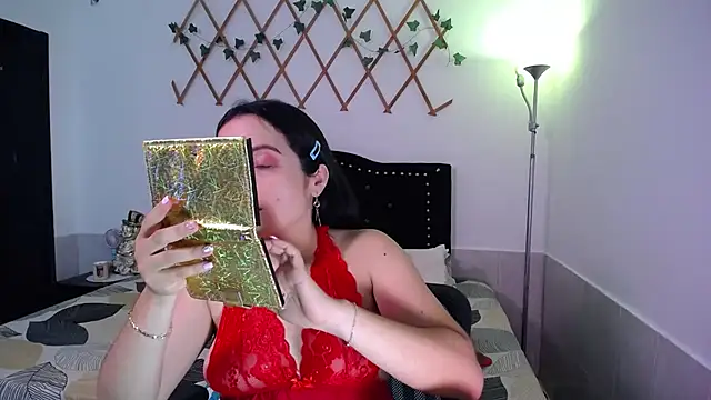 naughty girl 4u online show from November 2025 07:36:02 PM