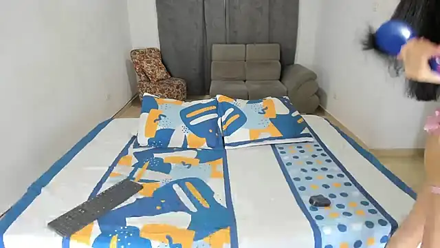 Snapshot of Fairycandyx chatting on January 2025 05:38:01 AM Fairycandyx online show from January 2025 05:38:01 AM