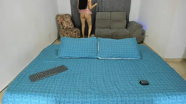 Snapshot of Fairycandyx chatting on February 2025 04:41:02 AM Fairycandyx online show from February 2025 04:41:02 AM