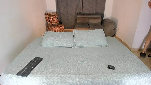 Snapshot of Fairycandyx chatting on March 2025 06:00:02 AM Fairycandyx online show from March 2025 06:00:02 AM