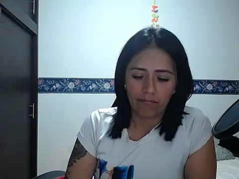 sharoon cheerry online show from September 2025 11:49:02 PM