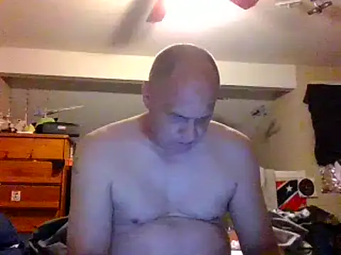 Gerbil8823 online show from December 2025 05:01:01 AM