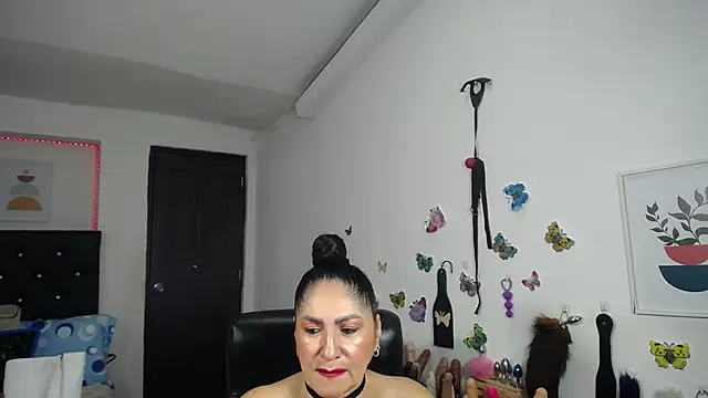 mature bigboobs10 online show from October 2025 03:30:01 AM