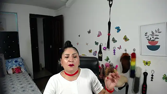 mature bigboobs10 online show from November 2025 04:04:01 AM