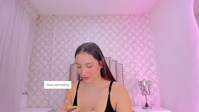 Pia Johnson  online show from January 2026 11:36:02 AM