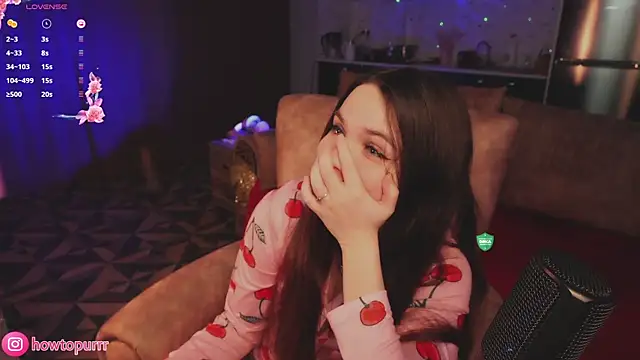 How2Meow online show from April 2026 05:25:01 PM