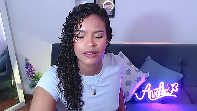 Amelia bss online show from February 2025 02:02:01 PM