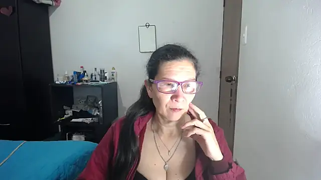 latin49 online show from October 2025 04:04:02 AM