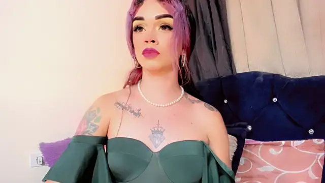 Snapshot of lesly_xx chatting on June 2026 03:22:02 AM lesly xx online show from June 2026 03:22:02 AM