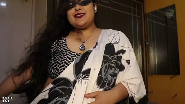 Snapshot of AgniPriya chatting on February 2025 05:42:01 PM AgniPriya online show from February 2025 05:42:01 PM