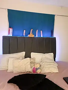 anna dolls  online show from October 2025 03:15:02 AM