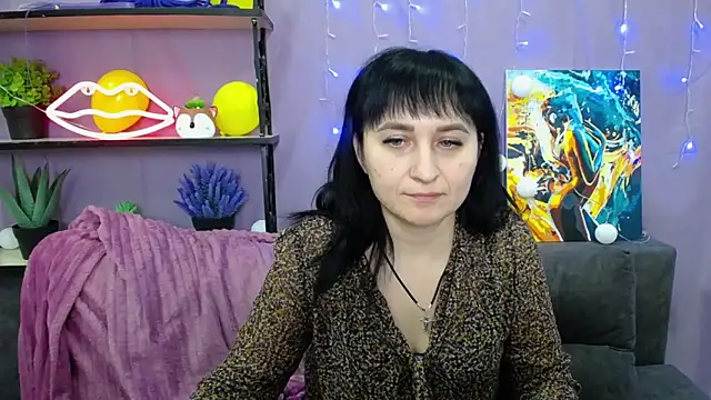 NinaFlawlees online show from January 2025 05:51:01 AM