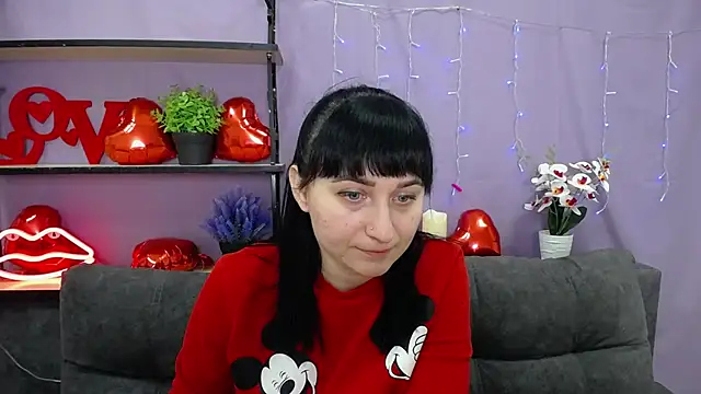 NinaFlawlees online show from March 2025 07:06:02 PM