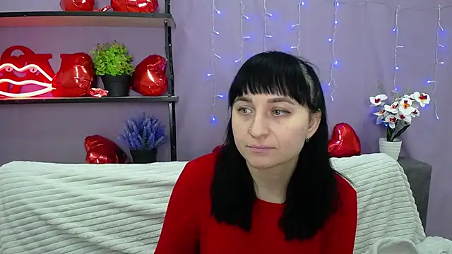 NinaFlawlees online show from March 2025 06:32:01 PM