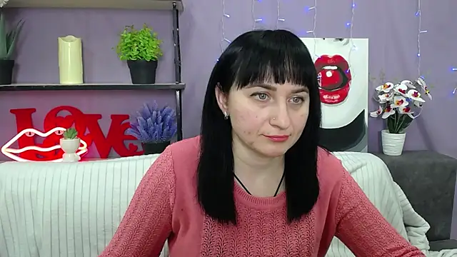 NinaFlawlees online show from March 2025 07:06:02 PM