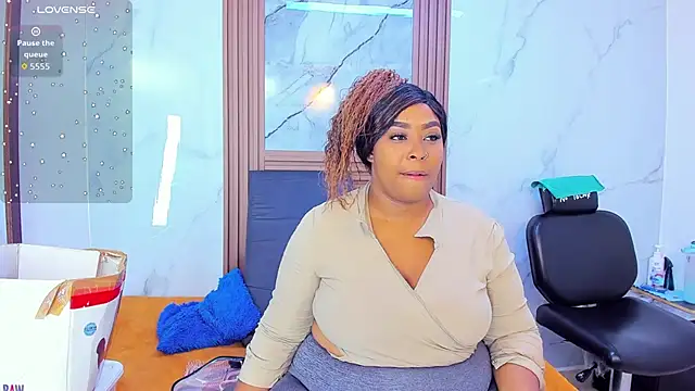 HannyMansonh online show from February 2026 03:14:02 AM