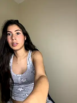 Snapshot of alia_bashar chatting on October 2025 02:31:01 AM alia bashar online show from October 2025 02:31:01 AM