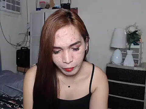 Snapshot of Msyensmith chatting on February 2026 06:23:02 AM Msyensmith online show from February 2026 06:23:02 AM