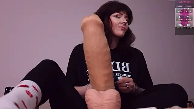 Luna Blake online show from October 2025 10:34:02 AM