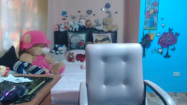 milfeddy  online show from December 2025 07:31:02 PM