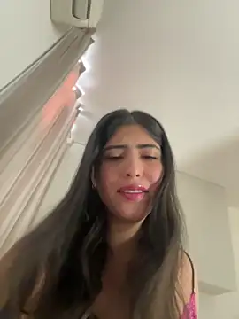 Snapshot of Gaby_zahir_ chatting on October 2025 11:54:02 AM Gaby zahir online show from October 2025 11:54:02 AM