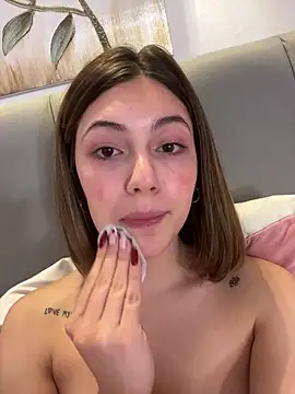 Snapshot of baby_sammyy chatting on April 2026 09:23:01 AM baby sammyy online show from April 2026 09:23:01 AM