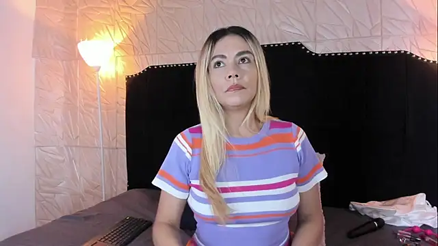 JennyRouse01 online show from September 2025 11:12:01 AM