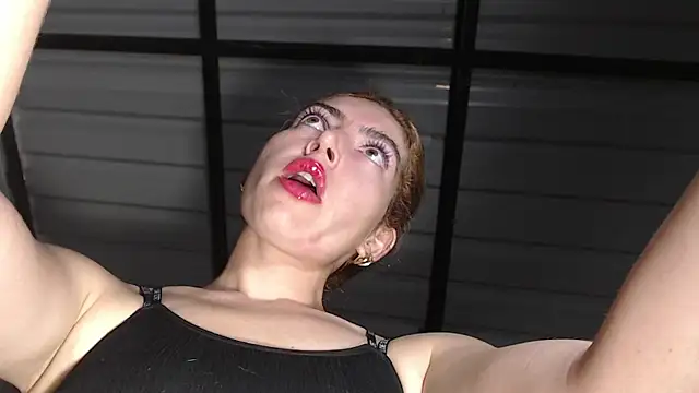 candylove05 online show from March 2026 04:35:01 PM