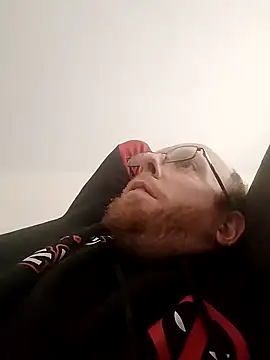 Snapshot of TaylorBlaze chatting on December 2024 09:00:02 PM TaylorBlaze online show from December 2024 09:00:02 PM