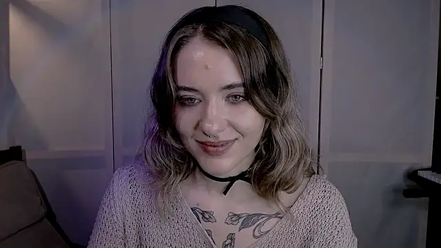 risha laas online show from December 2024 04:57:01 PM