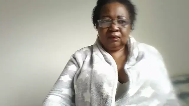 Snapshot of KinkyRicoSaisyours chatting on May 2026 08:33:01 AM KinkyRicoSaisyours online show from May 2026 08:33:01 AM