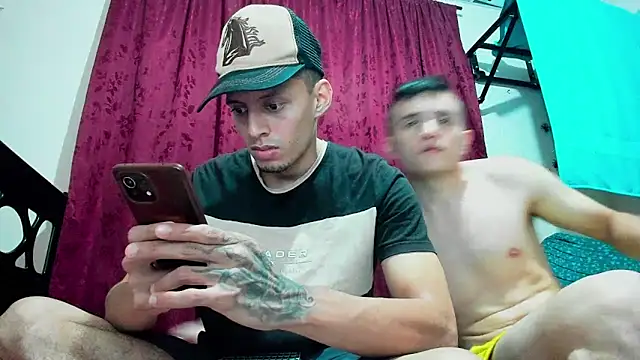 Snapshot of davidlatin66 chatting on October 2025 10:29:02 PM davidlatin66 online show from October 2025 10:29:02 PM