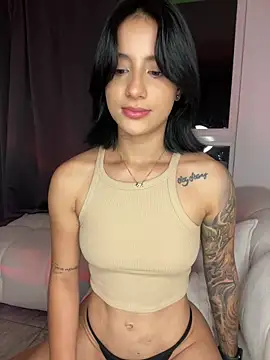 Ale Lewis online show from February 2025 11:53:01 PM