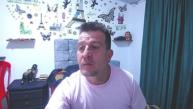 Snapshot of amaya_627 chatting on August 2026 02:33:02 AM amaya 627 online show from August 2026 02:33:02 AM