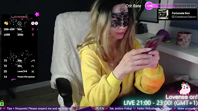 strawberry muffin online show from January 2025 08:15:01 PM