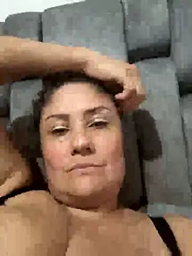 gabiTetas online show from October 2025 07:33:02 PM