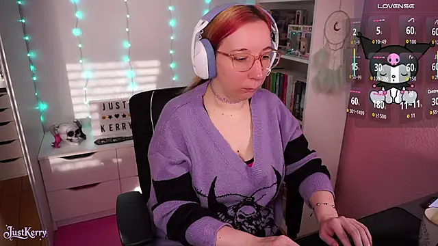 JustKerry online show from November 2025 08:37:02 AM