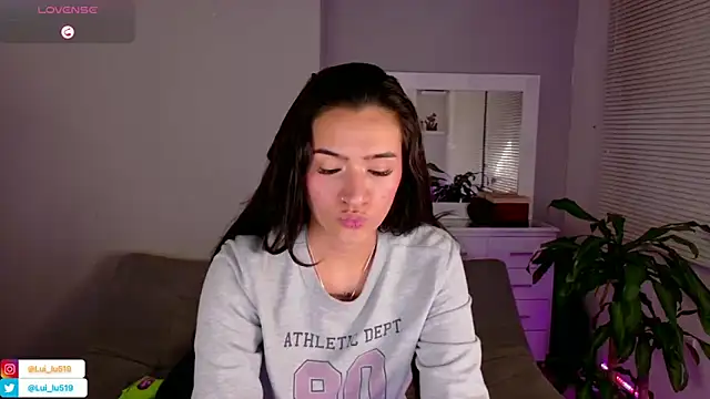 ImLui lu online show from February 2025 02:28:02 AM