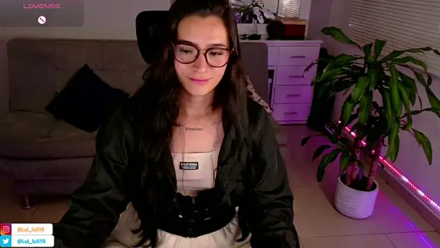 ImLui lu online show from February 2025 03:02:01 AM