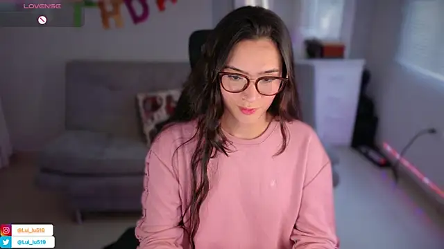 ImLui lu online show from March 2025 10:09:02 PM