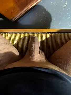 mattexhibe online show from November 2025 05:59:01 PM