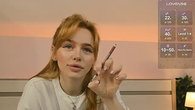 Phoenix Margo online show from September 2025 02:54:02 AM