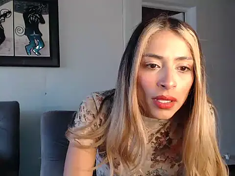 Liamiler01  online show from February 2025 12:13:02 PM