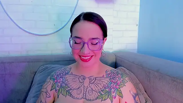 Snapshot of DEVA_BLUE_ chatting on March 2025 03:29:01 AM DEVA BLUE online show from March 2025 03:29:01 AM