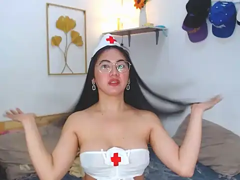 XJuanitaBananaX online show from January 2026 11:03:02 AM