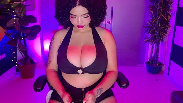 MalaikaBrown online show from November 2025 12:16:02 PM