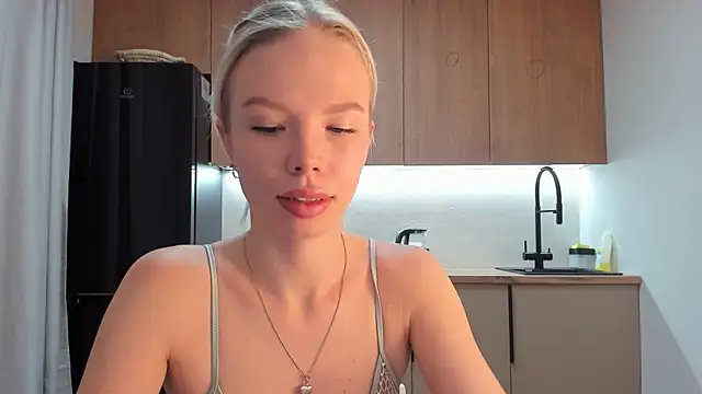 Olivia Bells online show from December 2024 09:20:02 PM