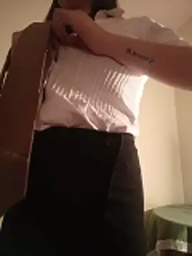 Snapshot of AmazingFuckCam chatting on May 2026 07:56:02 PM AmazingFuckCam online show from May 2026 07:56:02 PM