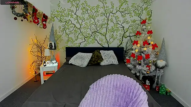 Linda EX online show from January 2025 07:44:02 AM